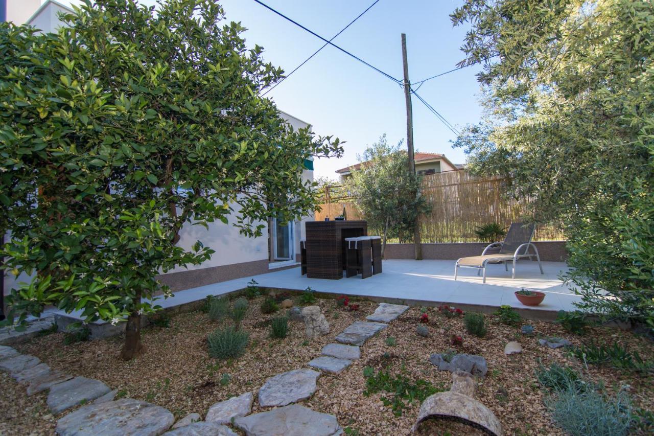 טרוגיר Apartment Sandra מראה חיצוני תמונה